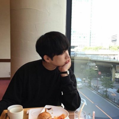 2mi4wTV1fs2DW2S's profile picture