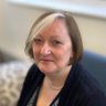 Helen Hughes profil fotoğrafı