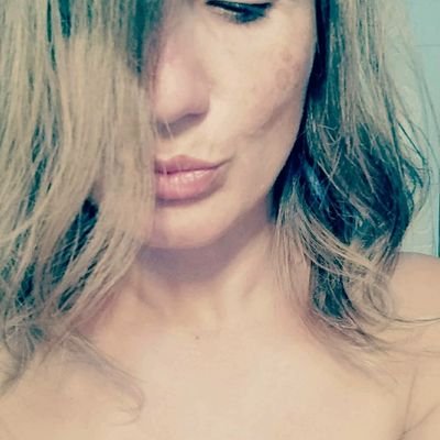 __liaki___'s profile picture