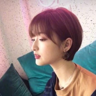 文媛姬🎀青依(鉴屌)'s profile picture