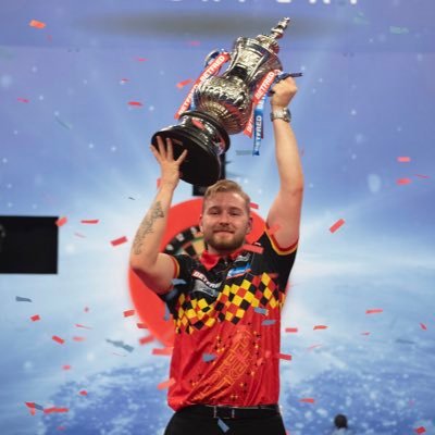 Dimitri van den Bergh's profile picture
