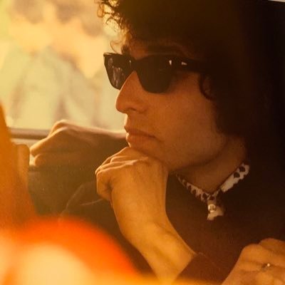 ithrewtheglass's profile picture