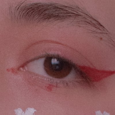 twmyuslya's profile picture
