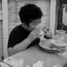 二頭 profil fotoğrafı