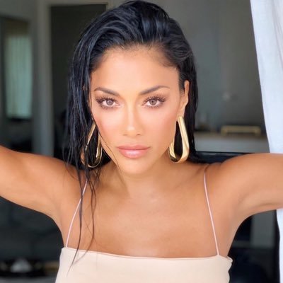 Nicole Scherzinger's profile picture