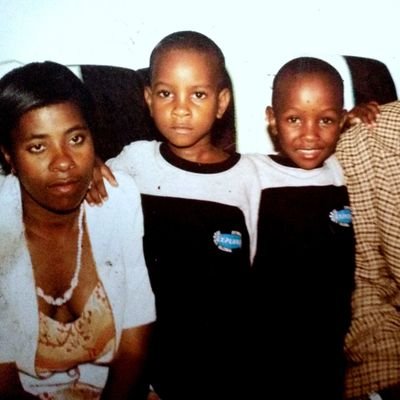 takuemudiwa's profile picture