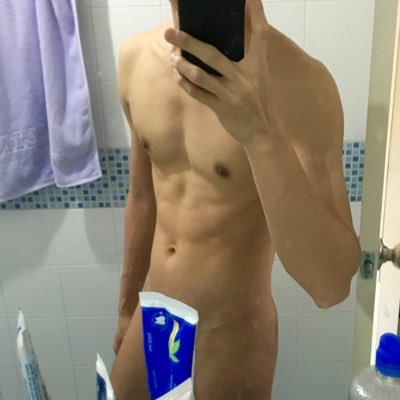 FebruaryGuy's profile picture