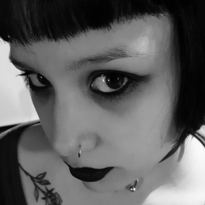 ☠ 𝕸𝖎𝖘𝖘 𝕭𝖊𝖑𝖑𝖆𝖉𝖔𝖓𝖆 ☠'s profile picture