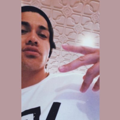 JulianMaea's profile picture