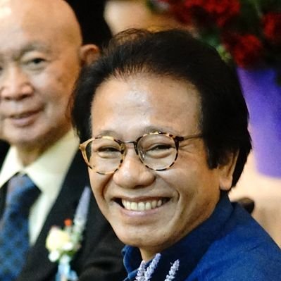 Tosaporn Sererak / นพ. ทศพร เสรีรักษ์'s profile picture