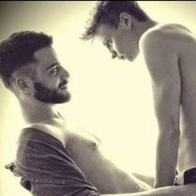 ellobohot's profile picture