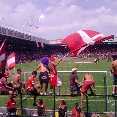 La Banda del Rojo 04 🇲🇽 🇱🇻's profile picture