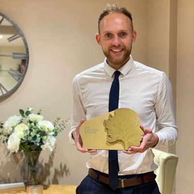 Alex (Mr Bramley 🍎)'s profile picture
