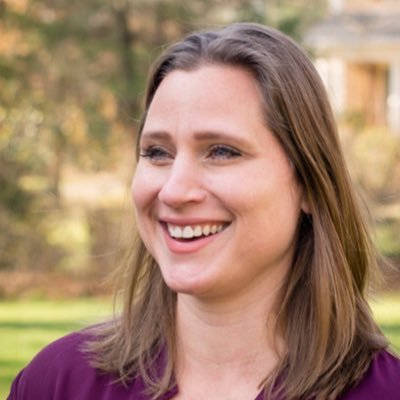 AngelaRuggiero's profile picture