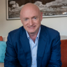 Senator Mark Kelly 的头像