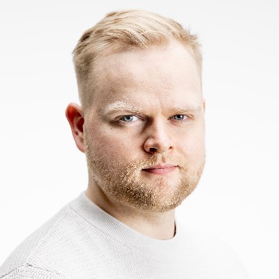 VTouru's profile picture