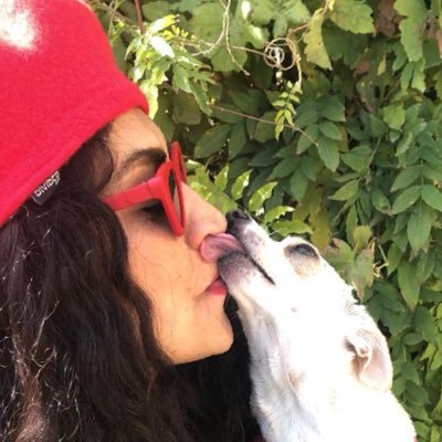 lilihoozak's profile picture