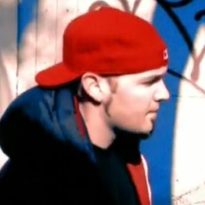 برا عم ابيع فيب وانا عاري's profile picture