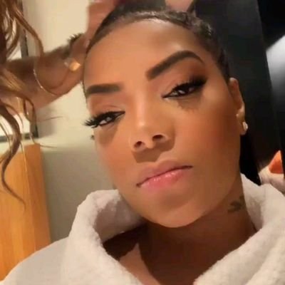 mari 👢's profile picture