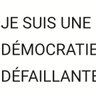 La Ripoublique En Marche sur la tête profil fotoğrafı