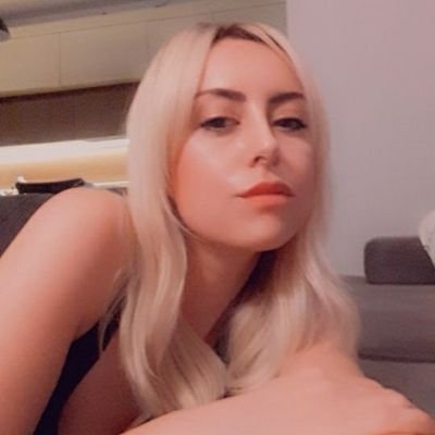 zennastro 👩💻's profile picture