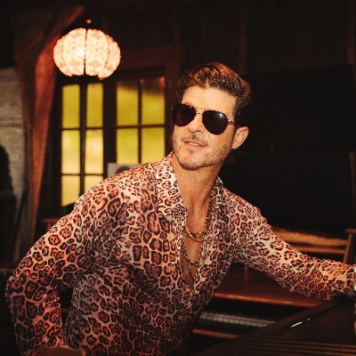 Robin Thicke's profile picture