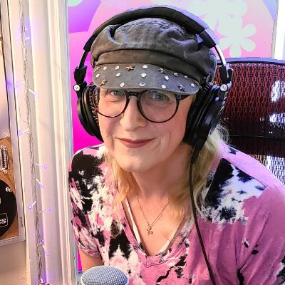 𝓚𝓻𝓲𝓼𝓽𝓮𝓷 𝓔𝓬𝓴 🎧🎶's profile picture