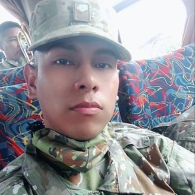 SR's profile picture