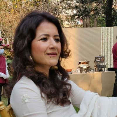 mahrukhinayet's profile picture
