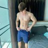 cậu bé li ô profil fotoğrafı