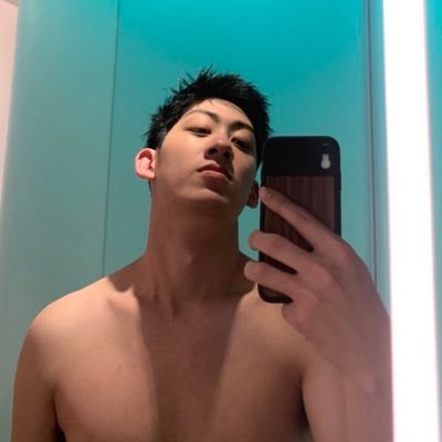 ZeMing's profile picture