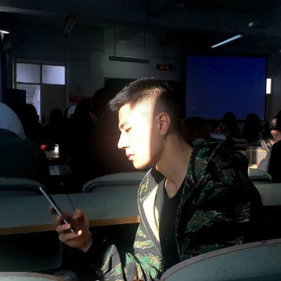 luli001102's profile picture