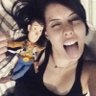 claris ribeiro 的头像