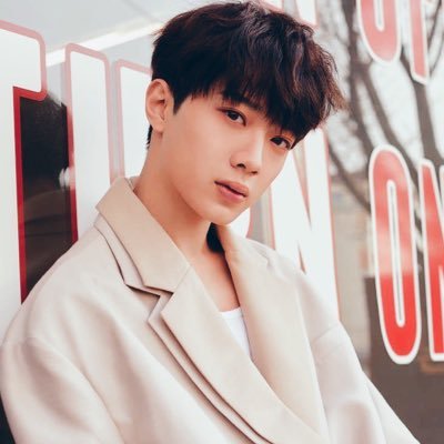 라이관린 사랑해 🌿💫's profile picture