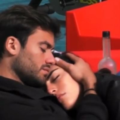 TULIPANONERO🖤🖇️'s profile picture