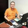 داریوش کارآزموده 的头像