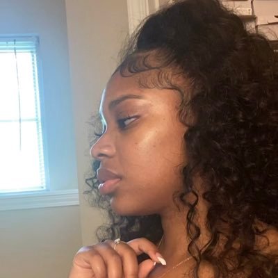 S❤️'s profile picture