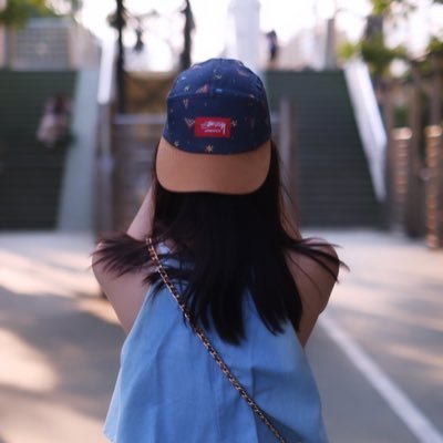 Y A M's profile picture