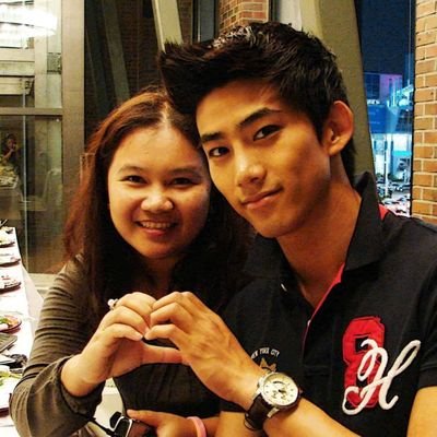 KhunOkTaecAew's profile picture