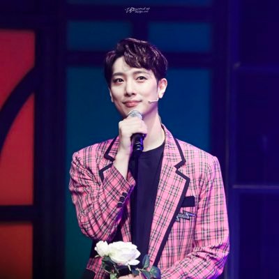 서동진's profile picture