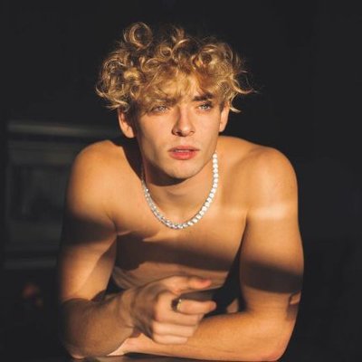 joshybeinghot's profile picture