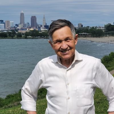 Dennis_Kucinich's profile picture