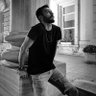 Taylan hem de esmer olan profil fotoğrafı