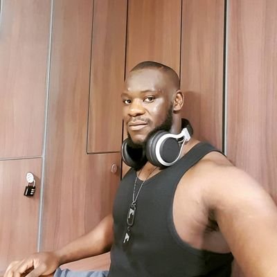 SirJuliusT's profile picture