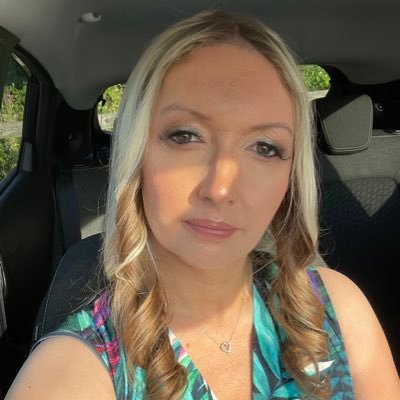 Laura_Liverbird's profile picture