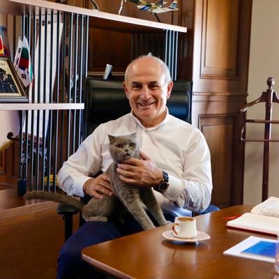 drhasanakgun's profile picture