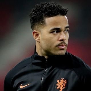justinkluivert's profile picture