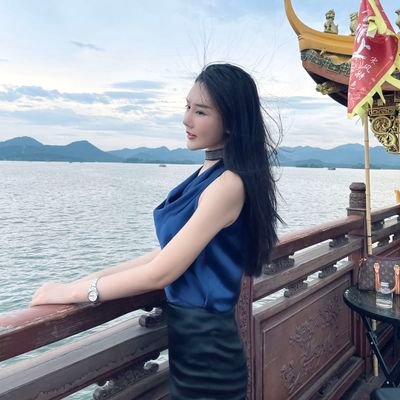 南航空姐梦雨's profile picture