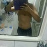 想要腹肌卻是一團肉😂 profil fotoğrafı