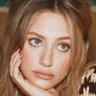 Фото профиля Lili Reinhart